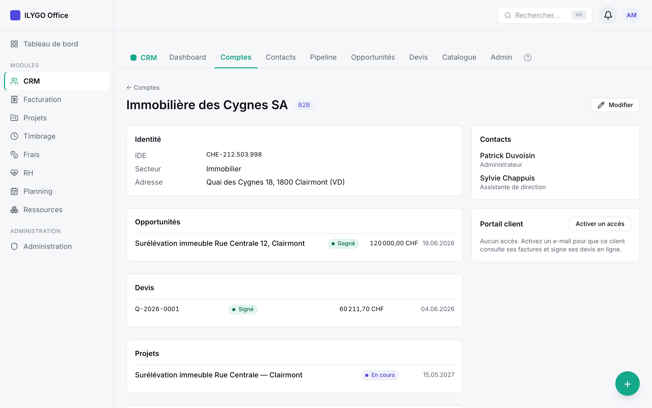 Fiche d'un compte avec opportunités, devis, projets et timeline