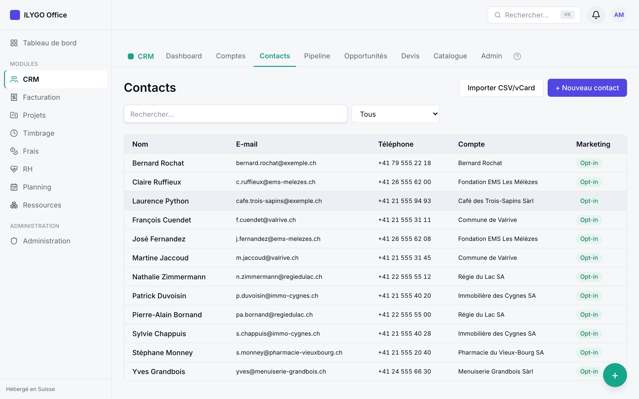 Liste des contacts avec la colonne de consentement marketing
