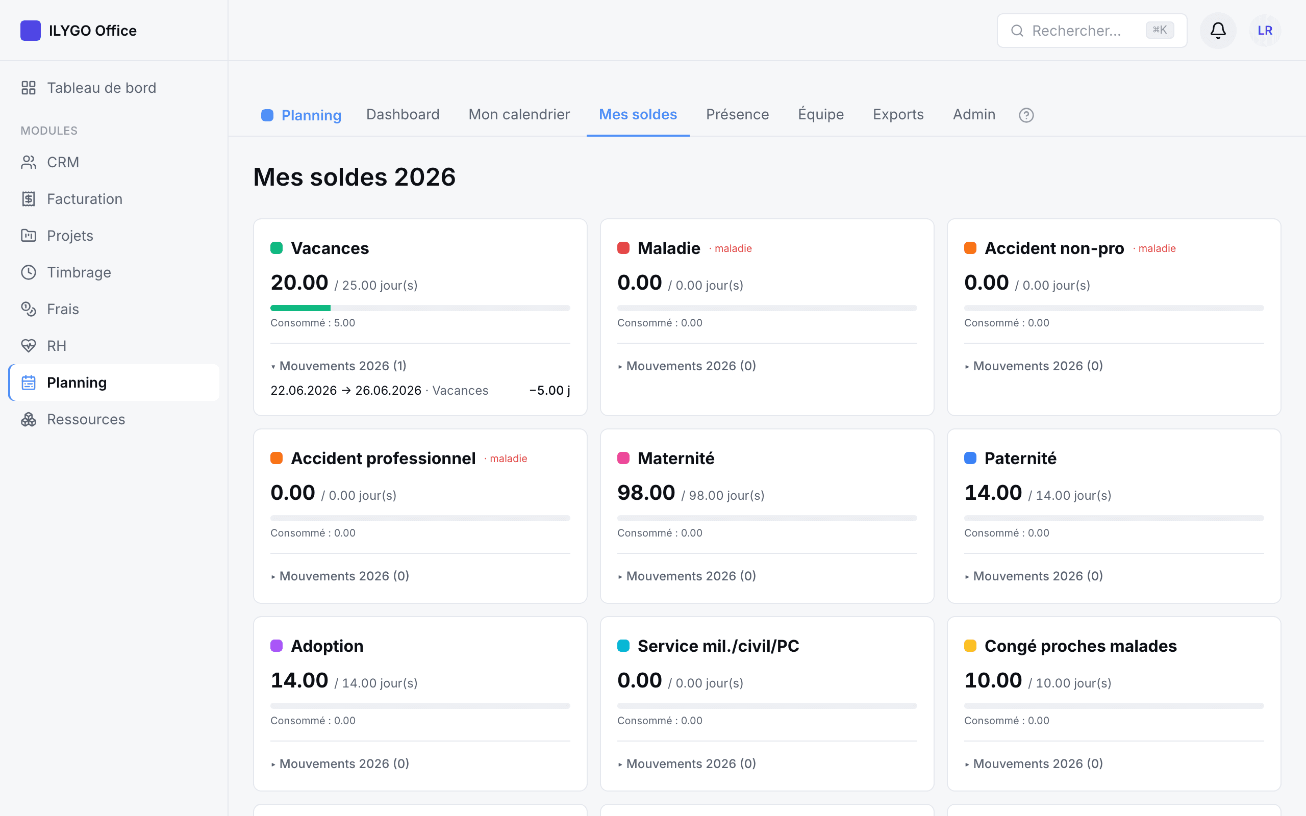 Cartes de soldes par type d'absence avec historique des mouvements déplié